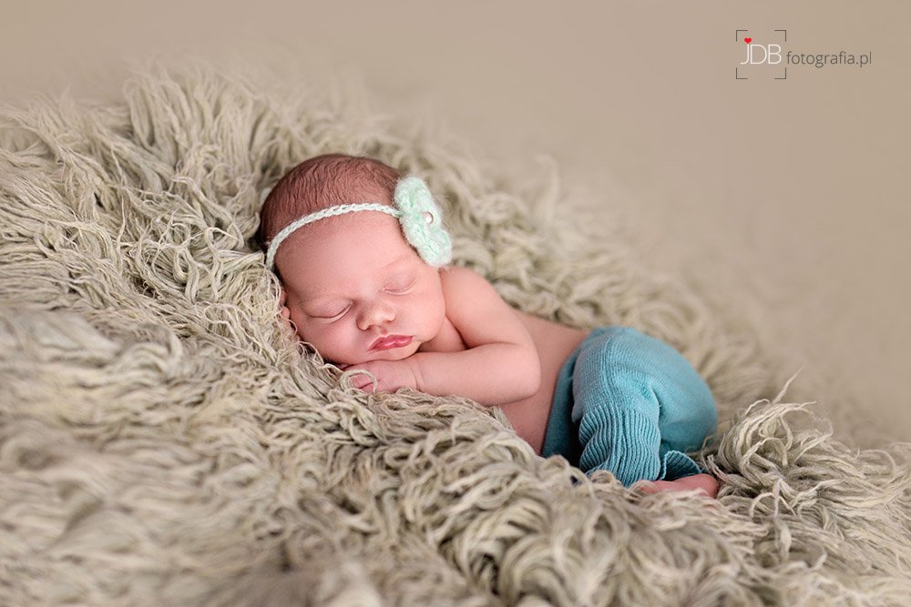 12 sesja noworodkowa dziecieca niemowleca fotografia fotograf jagoda barteczko jdb raciborz wodzislaw slaski rybnik pszow rydultowy