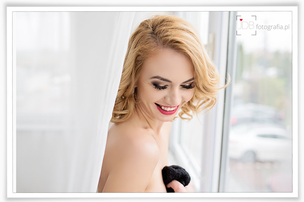 23 sesja buduarowa sensualna zmyuslowa kobieca zdjecia kobiece fotograf wodzislaw slaski rybnik raciborz rydultowy jagoda barteczko jdb fotografia