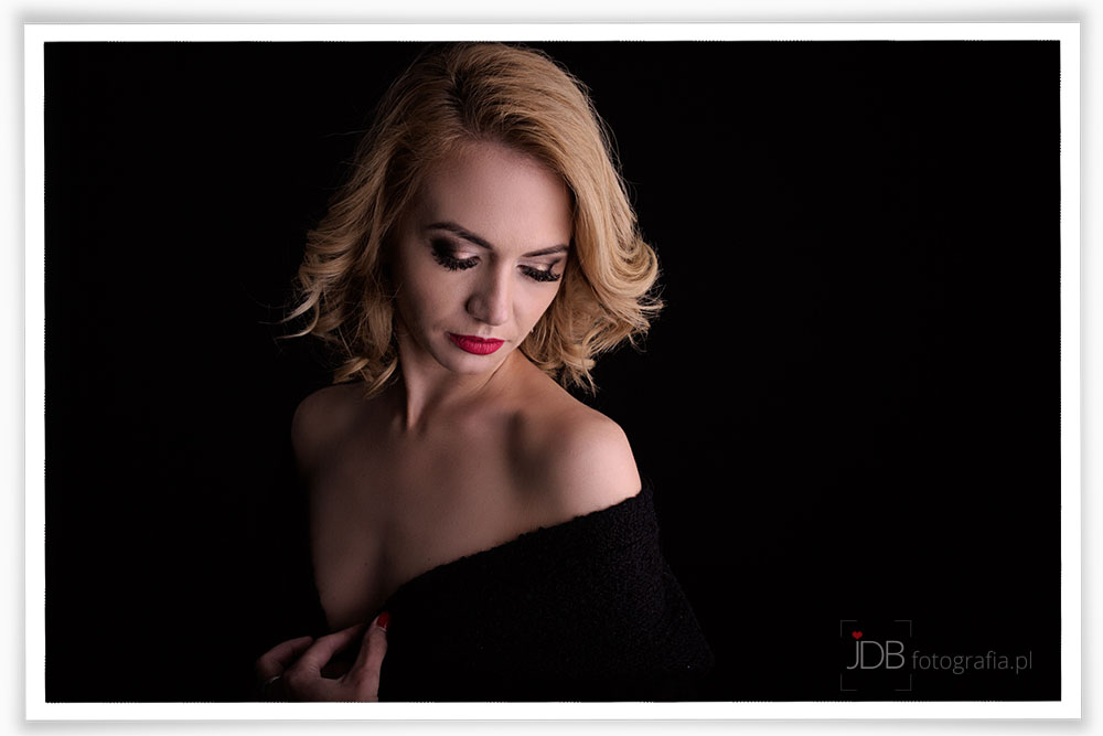 25 sesja buduarowa sensualna zmyuslowa kobieca zdjecia kobiece fotograf wodzislaw slaski rybnik raciborz rydultowy jagoda barteczko jdb fotografia