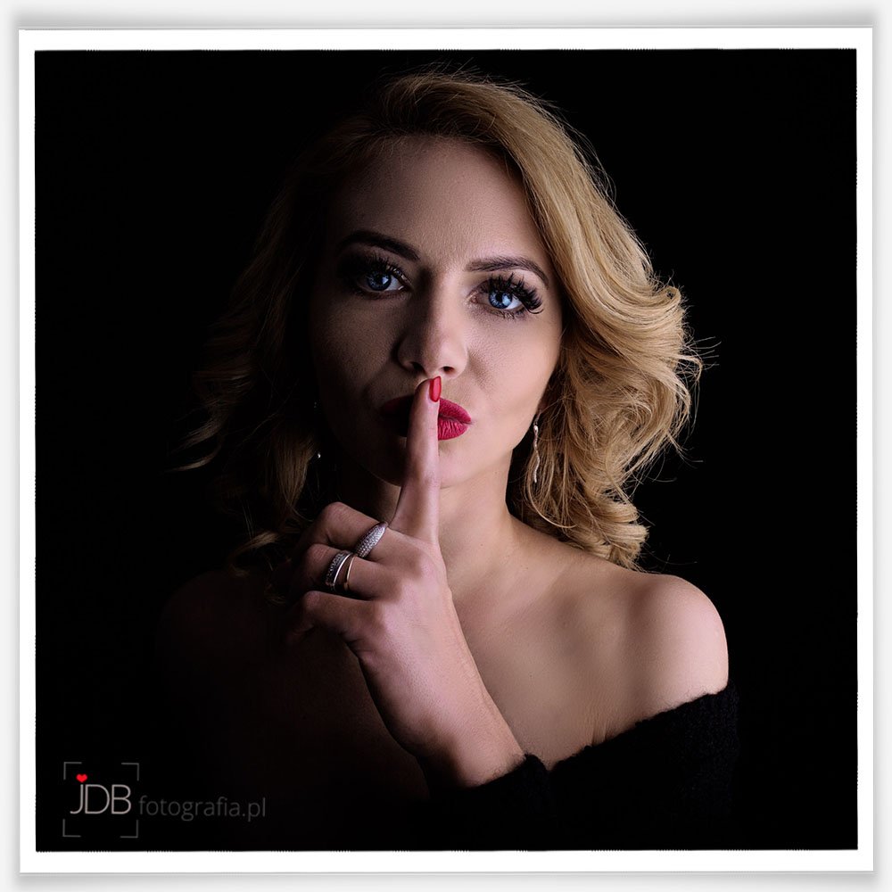 27 sesja buduarowa sensualna zmyuslowa kobieca zdjecia kobiece fotograf wodzislaw slaski rybnik raciborz rydultowy jagoda barteczko jdb fotografia