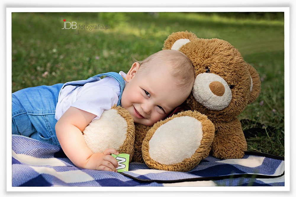 14 sesja roczkowa fotografia dziecieca na roczek w plenerze plener fotograf dzieciecy wodzislaw slaski rydultowy rybnik raciborz jdbfotografia jdb jagoda barteczko