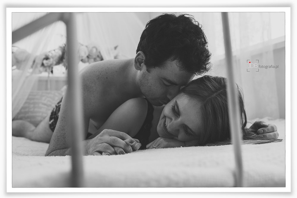 3 sesja sensualna zmyslowa erotyczne zdjecia para narzeczeni zakochani fotograf jagoda barteczko wodzislaw slaski rybnik raciborz