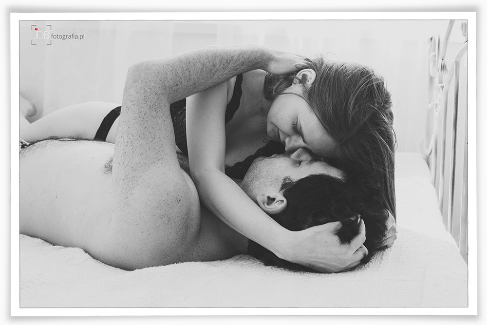 4 sesja sensualna zmyslowa erotyczne zdjecia para narzeczeni zakochani fotograf jagoda barteczko wodzislaw slaski rybnik raciborz
